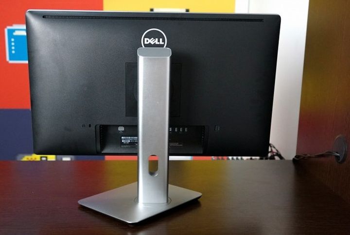 Review of the Monitor Dell UP2414Q