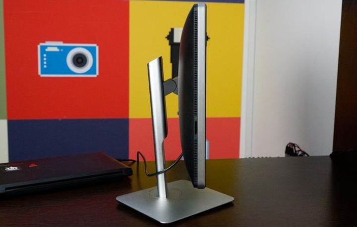 Review of the Monitor Dell UP2414Q