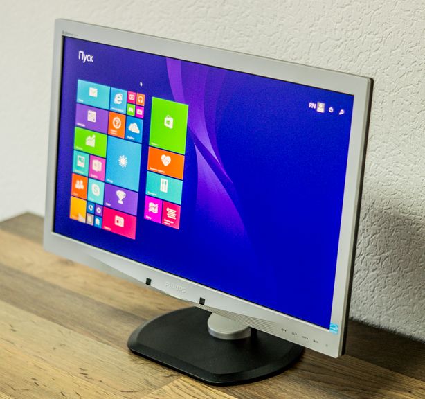 Review of the Monitor Philips Brilliance 231P