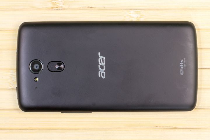 Review of the smartphone Acer Liquid E700