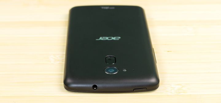 Review of the smartphone Acer Liquid E700