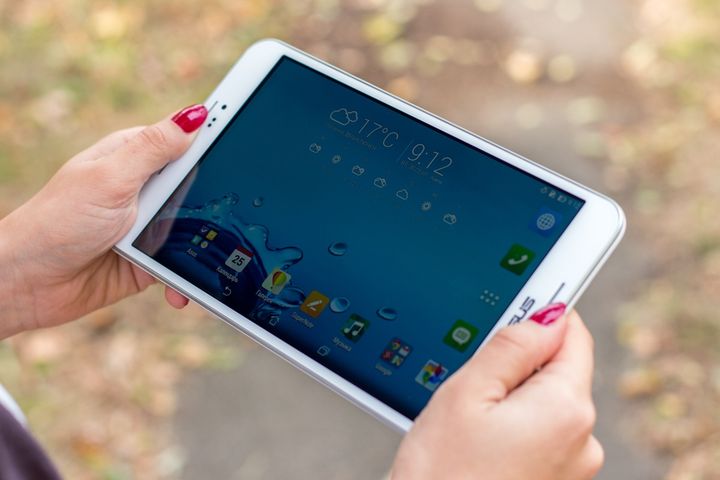 Review of the tablet ASUS Fonepad 8 (FE380CG) 