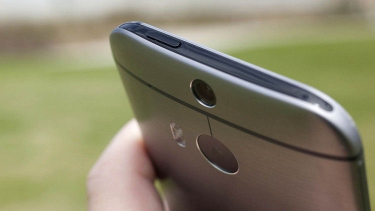 Top smartphones with the most unusual cameras