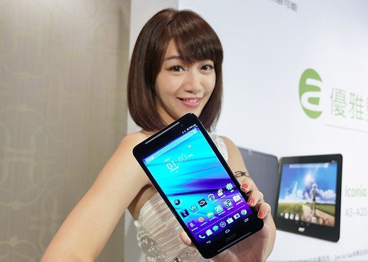 Acer has introduced a new tablet Iconia Talk S