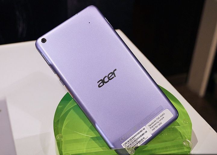 Acer has introduced a new tablet Iconia Talk S