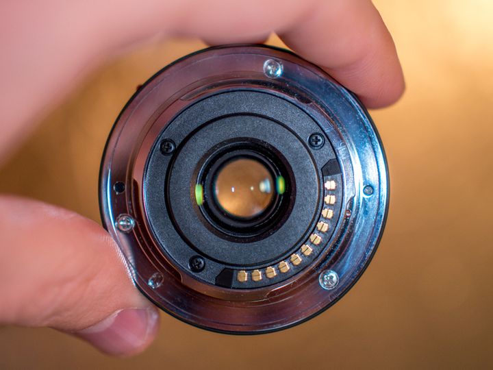 Panasonic 14mm F2.5 review. The smallest "pancake" system