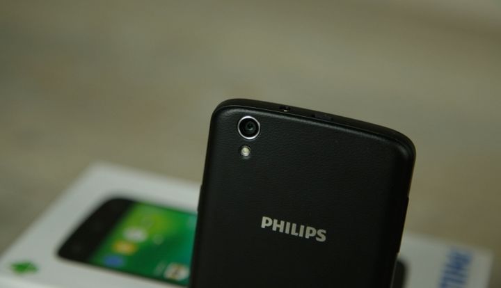 Smartphone Philips Xenium I908 review