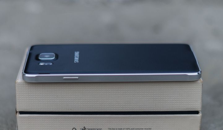 Samsung Galaxy Alpha review