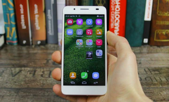 Reviews of the smartphone Honor 6