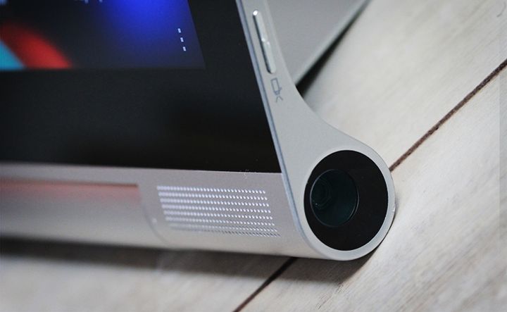 Lenovo Yoga Tablet 2 Pro - now with a projector!