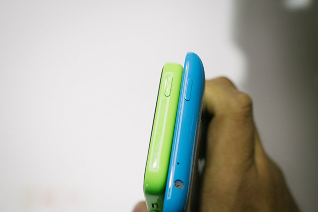 Meizu M1 Note: Comparison of the clone with the original iPhone 5c