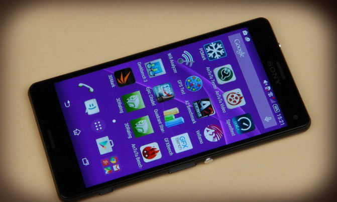 Small flagship Sony Xperia Z3 Compact review