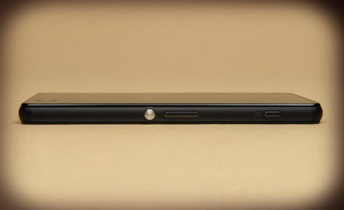 Small flagship Sony Xperia Z3 Compact review