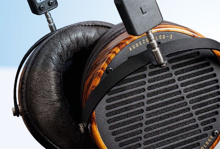 Review headphones Audeze LCD-3: Listen to music for hours