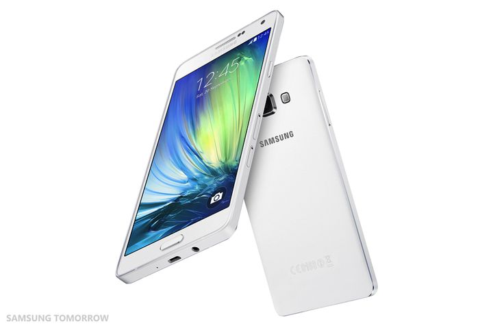 The family is together: Samsung Galaxy A7 officially presented