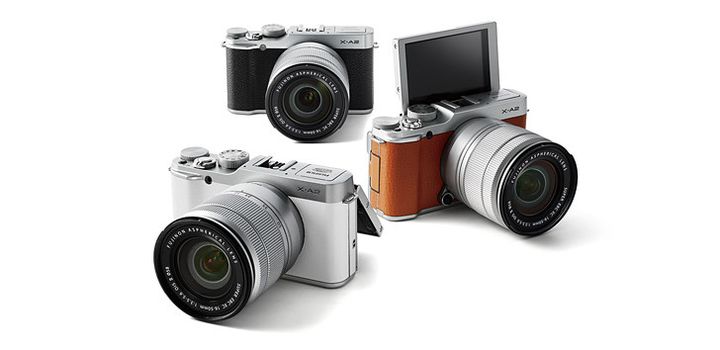 Announcement of the Fujifilm X-A2 - DSLRs with Swivel Screen