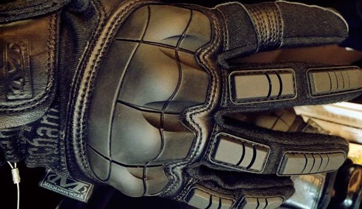 The Breacher - new military tactical and modern gloves Mechanix Wear 