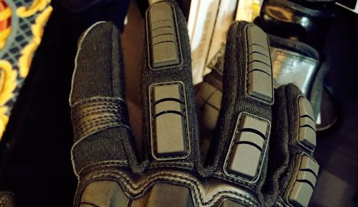 The Breacher - new military tactical and modern gloves Mechanix Wear 