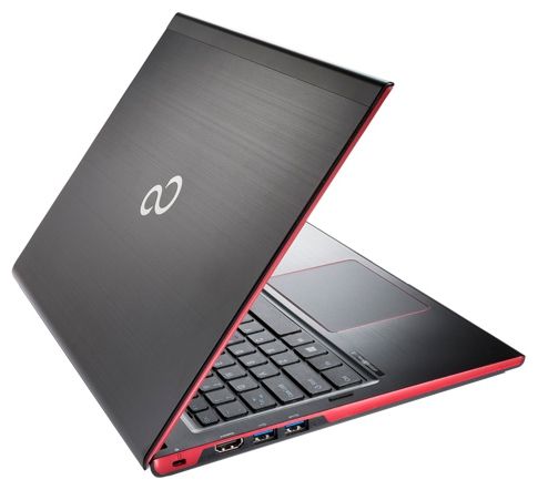 Fujitsu LIFEBOOK U554 review - intellectuals in the refined suit