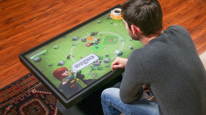Ideum Duet - «smart» table with Windows 8 and Android