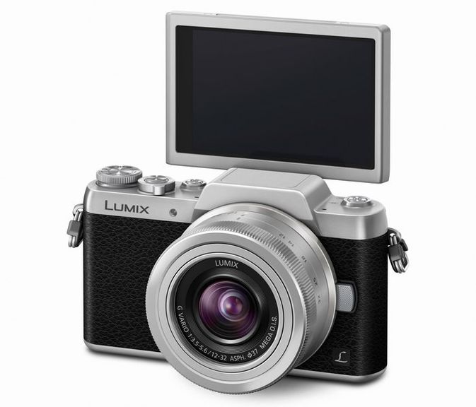 Panasonic LUMIX DMC-GF7 - all for self