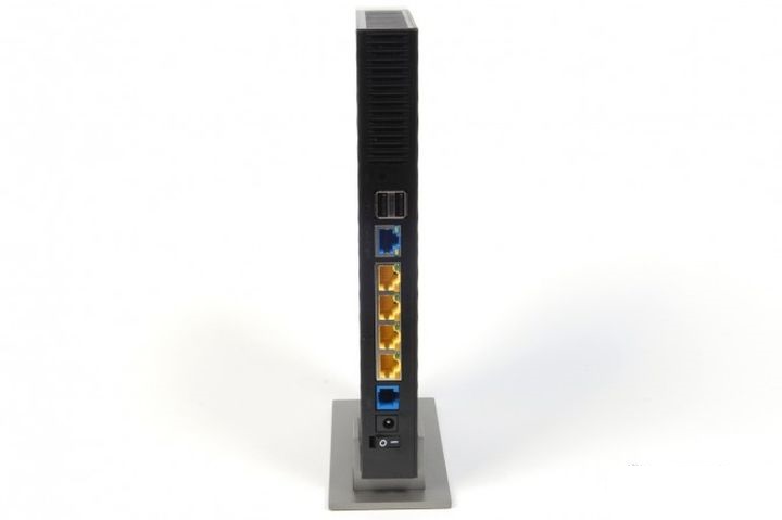 Quick review of the wireless router ASUS DSL-N66U