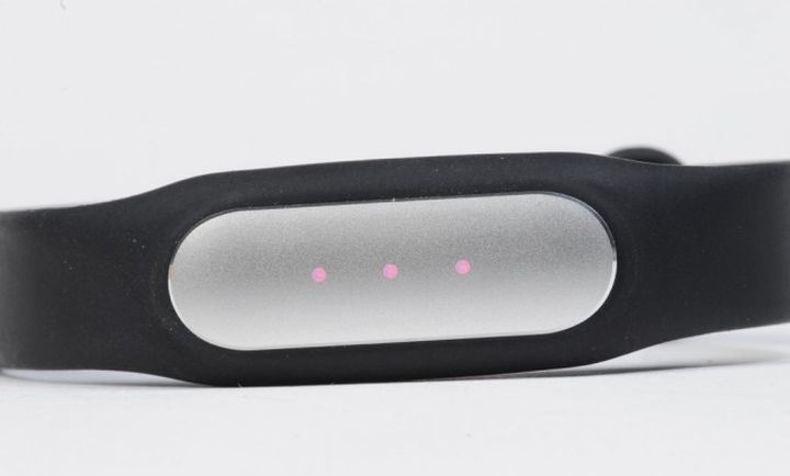 Review fitness bracelet Xiaomi Mi Band