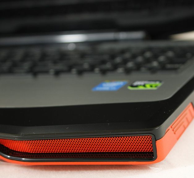 Review of the laptop iBuyPower Chimera CX-9