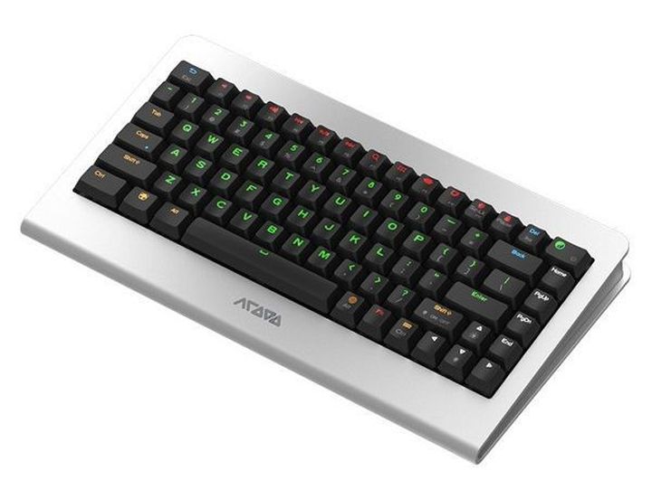 New 2015 OneBoard Pro +: compact keyboard with a computer inside