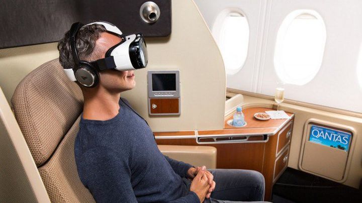 In the aircraft will give a virtual reality helmet 