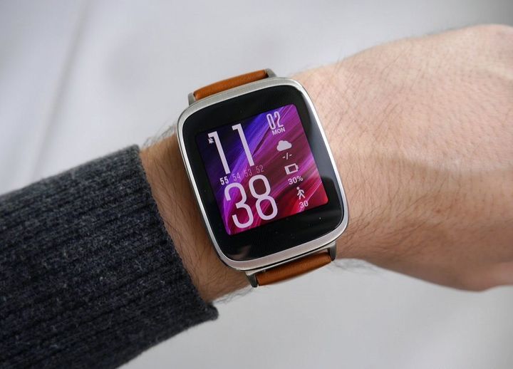 Well here it is new ASUS ZenWatch review