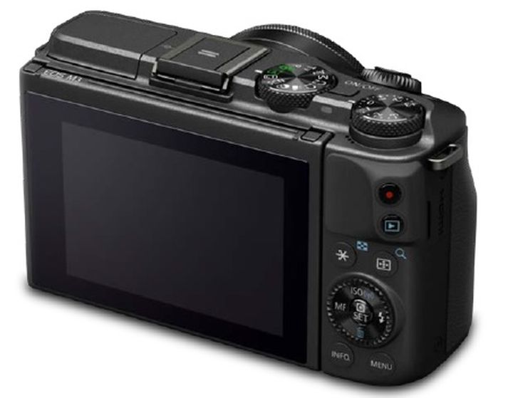 Let's see the first images of mirrorless cameras Canon EOS M3