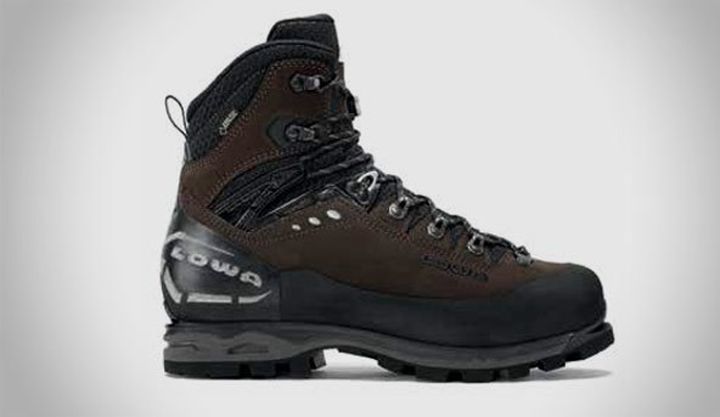LOWA announced for 2015 new and modern shoes for hunting