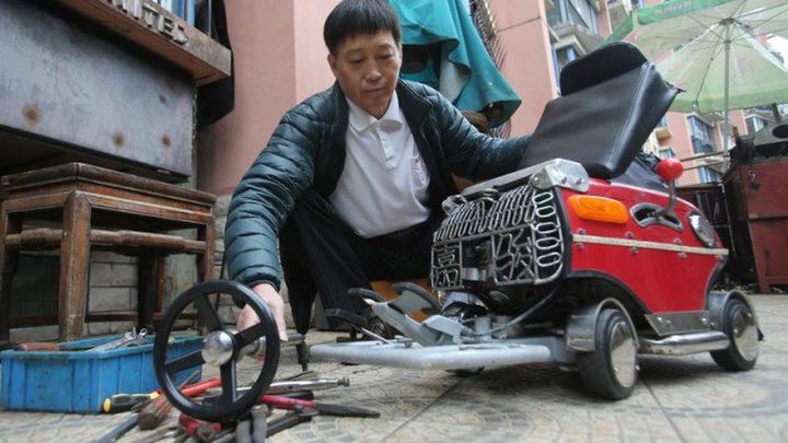 So its really Vacuum cleaner on wheels or electric in Shanghai?