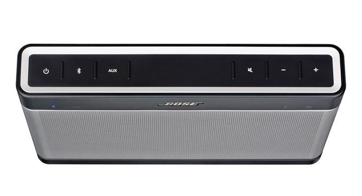 Wireless speaker Bose SoundLink III: Powerful bass review 