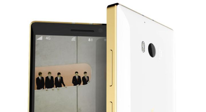 Began selling smartphones new Lumia 830 Gold and Lumia 930 Gold