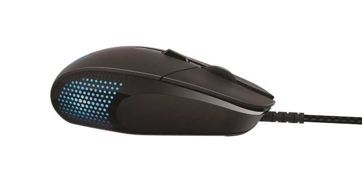Gaming Mouse Logitech G303 Daedalus Apex review