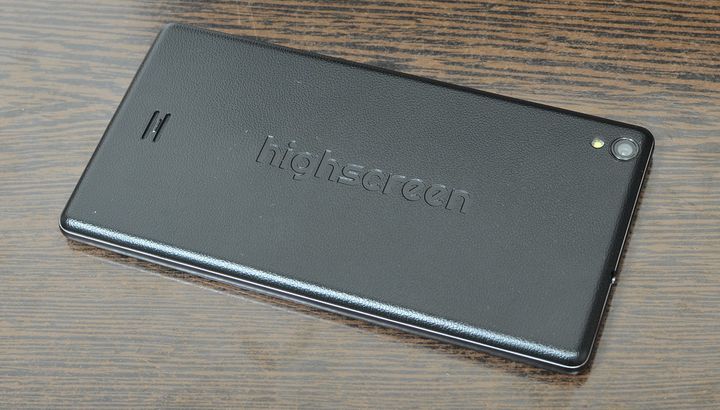 Highscreen Spade review - 5,5-inch 8-core Phablet