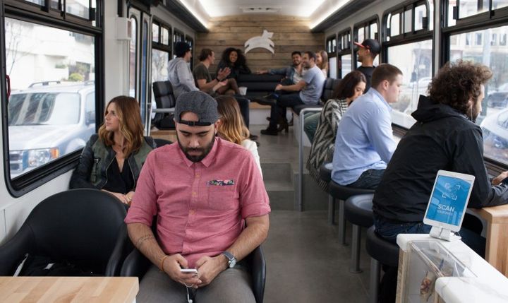 Luxury buses Leap begin to ride on San Francisco