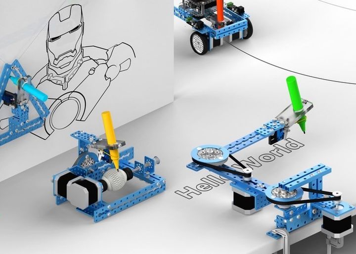 Set mDrawBot: 4 depicting good robot