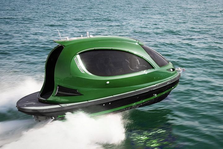 Reptile: new mini-yacht from the creators of Jet Capsule