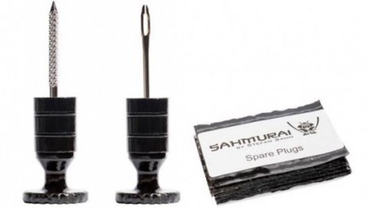 Sahmurai Sword plugs holes in tubeless bicycle tires "worms"