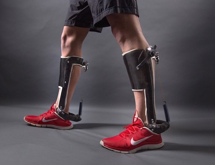 Mechanical exoskeleton makes walking more efficient