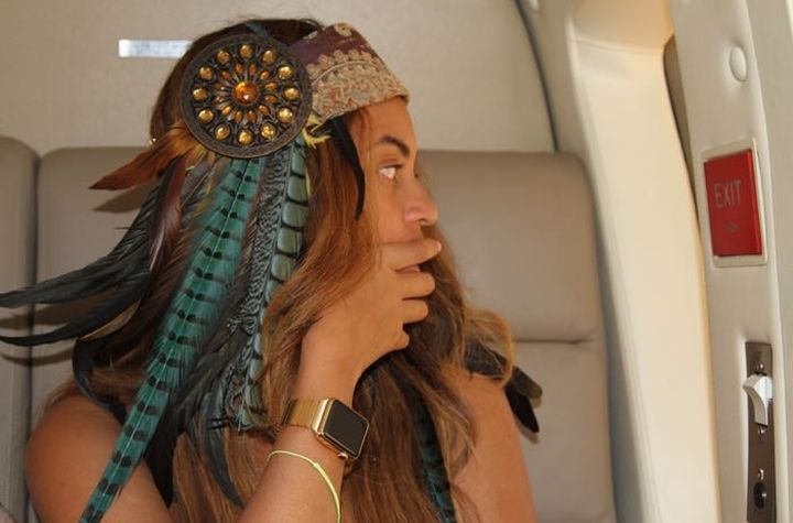 Apple has sold a smart device Gold Apple Watch for Beyonce