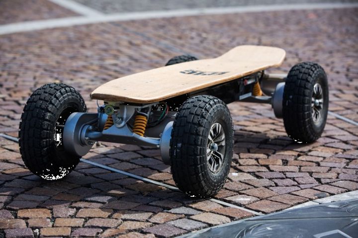 Dominator 3200 Pro - a powerful electric skateboard