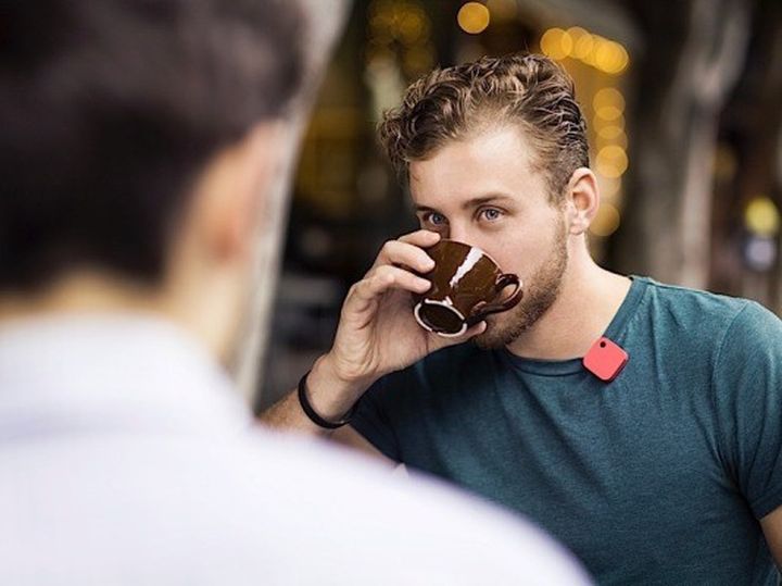 Narrative Clip 2 a tiny automatic camera for $ 199