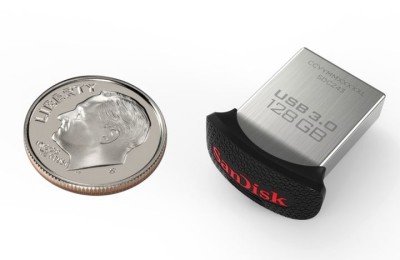 SanDisk Ultra Fit - the smallest USB flash drive with 128 GB