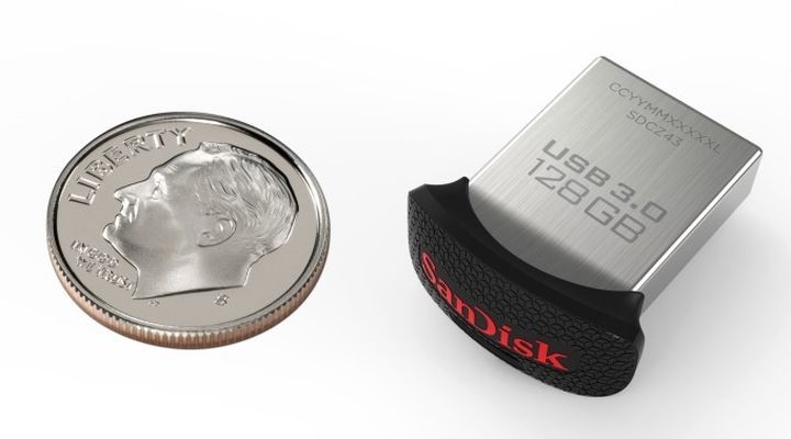 SanDisk Ultra Fit - the smallest USB flash drive with 128 GB