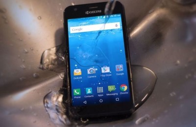 Kyocera Hydro Wave: new protected smartphone from water and downs for $ 150
