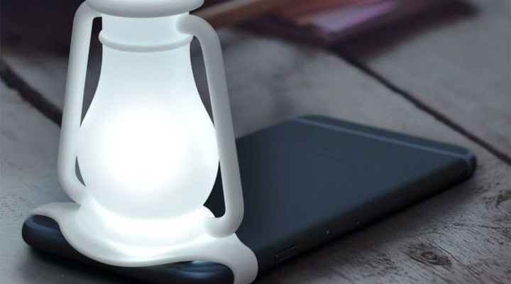 Travelamp: when the smartphone turns into a night light lamp